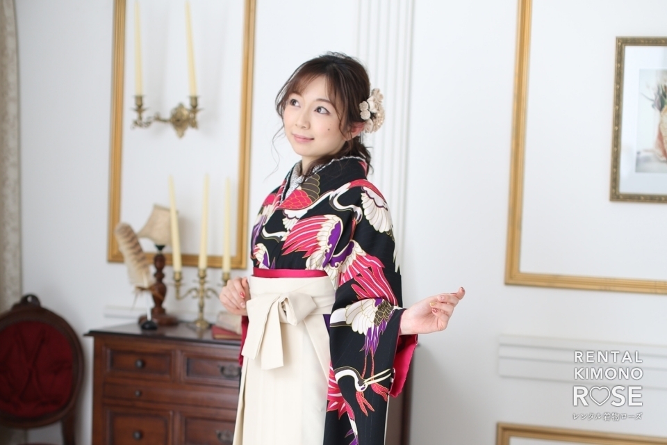 写真:卒業記念・前撮りに二尺袖袴で卒業袴レンタルスタジオ撮影