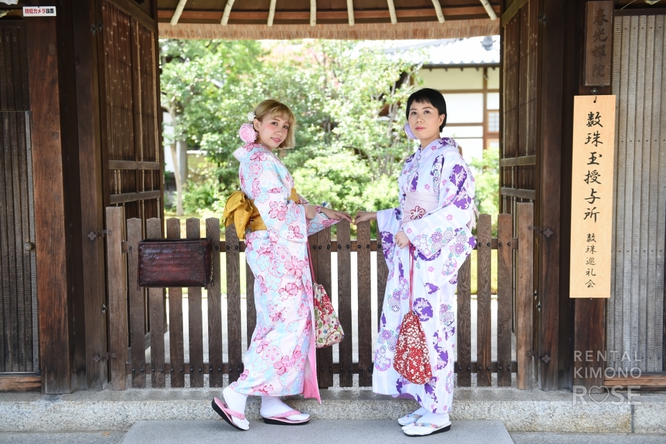 写真：美人母娘の着物京都旅をロケーション撮影