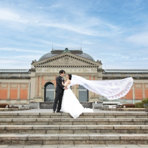 写真:京都国立博物館や蹴上インクライン出張「ドレス婚礼ロケ撮影」登場
