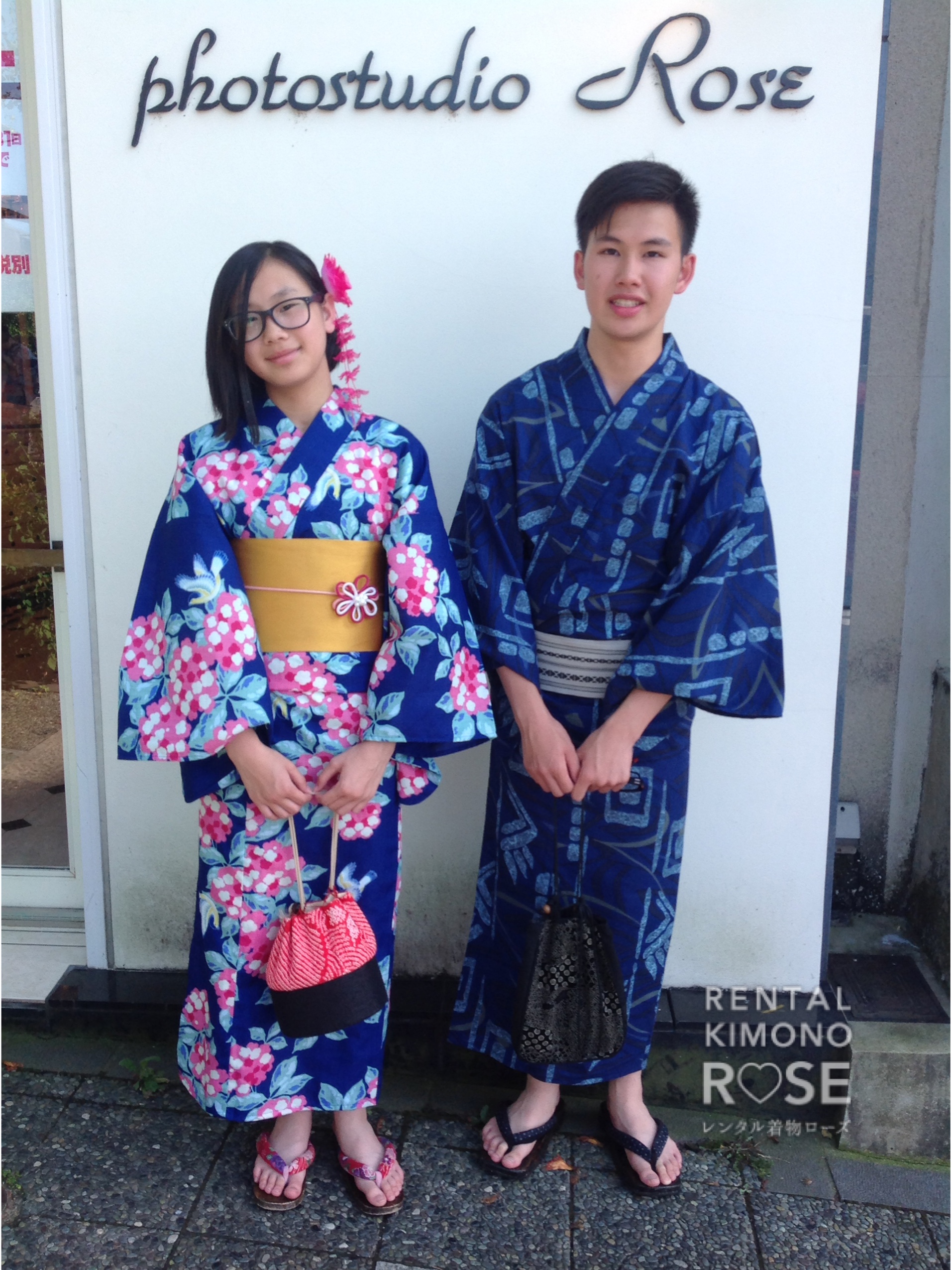 浴衣の色を男女問わず人気の紺で揃えた爽やかカップル ブログ 京都のレンタル着物ローズ