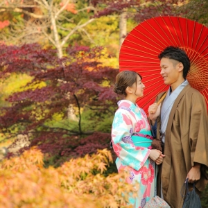写真：11月紅葉シーズンのロケーション撮影ご予約はお早めに