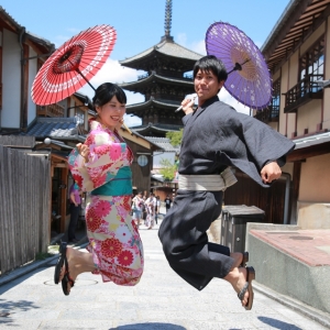 写真:【お客様の声】仲良しカップルさま!浴衣で快晴の京都ロケーション撮影