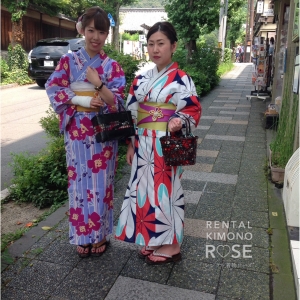 写真：浴衣で神社巡り♪