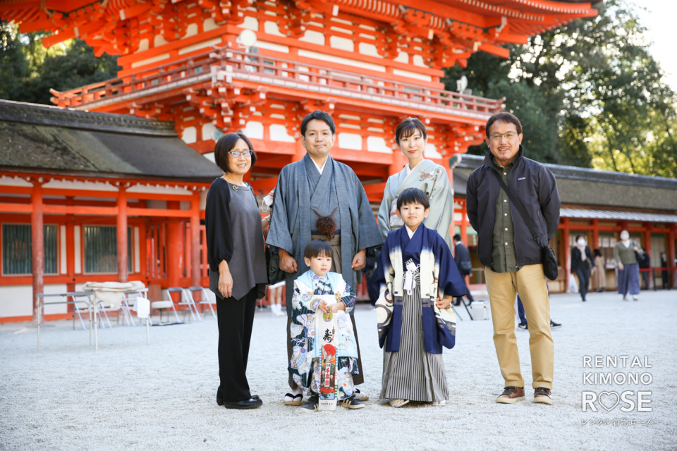 写真：京都・下鴨神社でご家族兄弟着物で揃えて七五三記念ロケ撮影