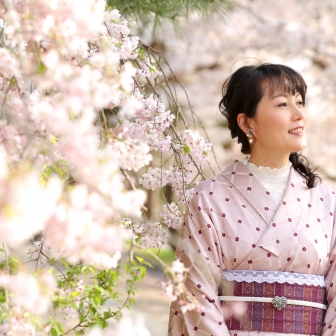 写真：桜咲く京都・高台寺公園で浪漫プラン＋観光ロケーション撮影
