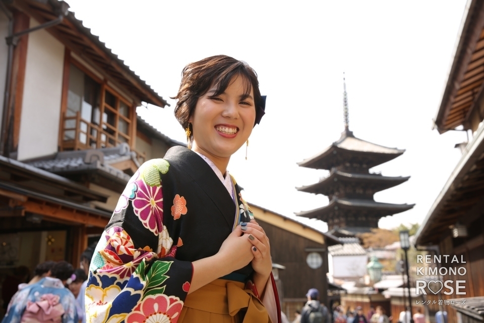 写真:卒業記念・前撮りにお母様と卒業袴持ち込みロケーション撮影