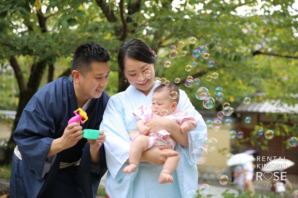 写真:夏の京都・八坂の塔や高台寺公園でご家族様の観光ロケーション撮影