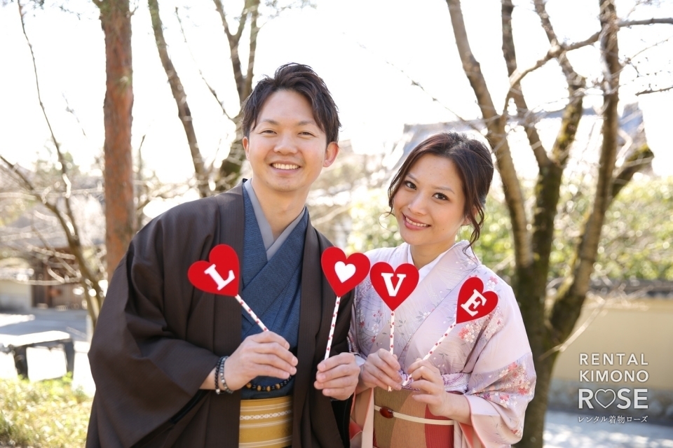 写真:京都・八坂庚申堂やねねの道でカップル様の観光ロケーション撮影