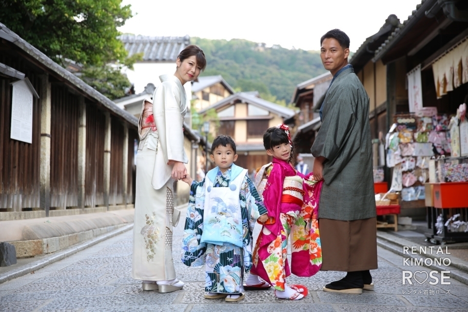 写真：京都・八坂庚申堂や八坂の塔で七五三ご家族様ロケーション撮影