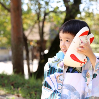 写真：京都・高台寺公園や八坂庚申堂で七五三ロケーション撮影