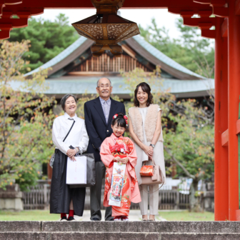 写真：秋の京都・豊国神社でリピーター様の七五三レンタルロケ撮影