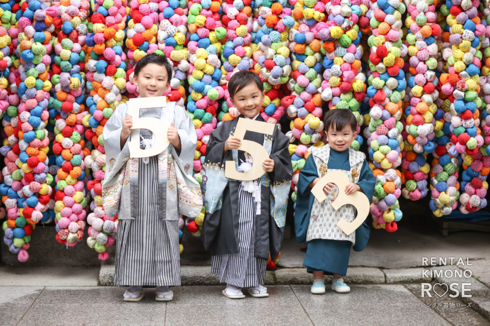 写真:いとこ同士が揃って七五三ロケーション撮影