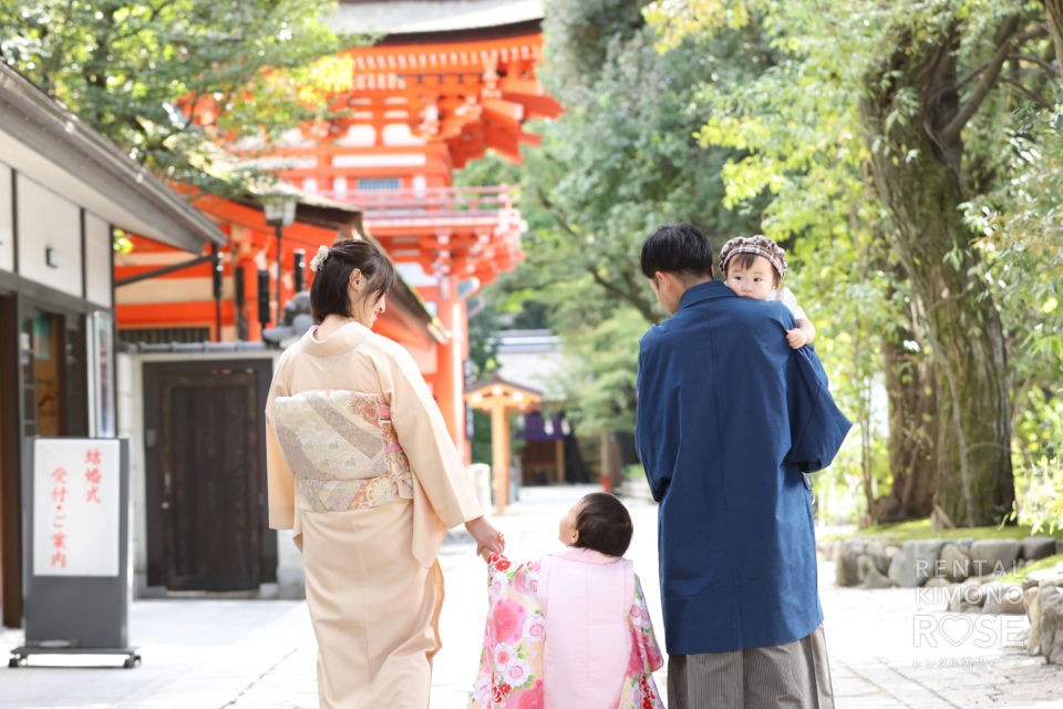 写真:ご家族揃って下鴨神社で七五三ロケーション撮影