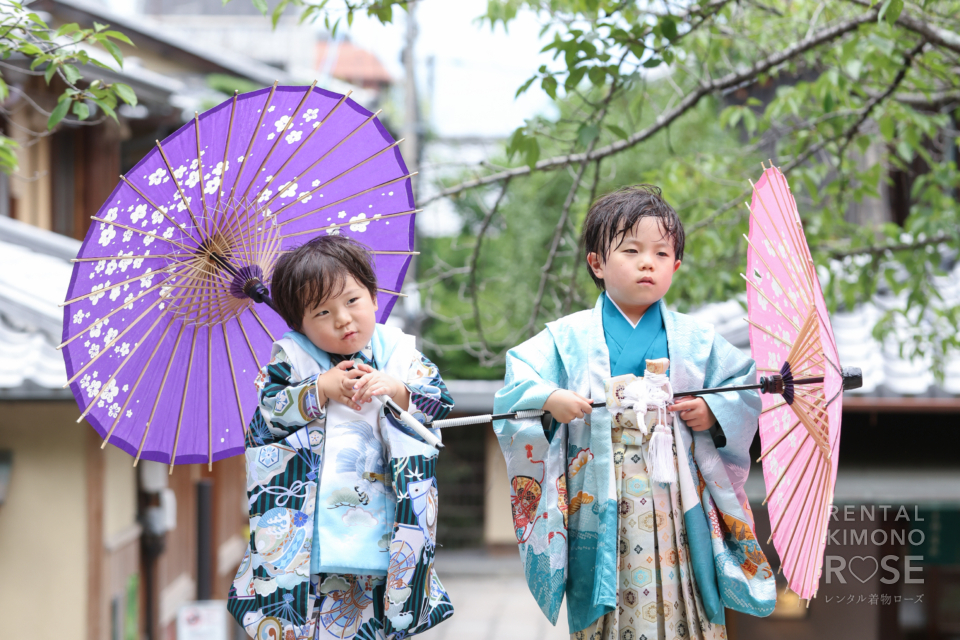 写真:京都・八坂庚申堂と高台寺公園で仲良し兄弟の七五三ご家族着物記念撮影