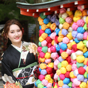 写真：お持込の振袖で八坂庚申堂ロケ＆スタジオ成人式前撮り