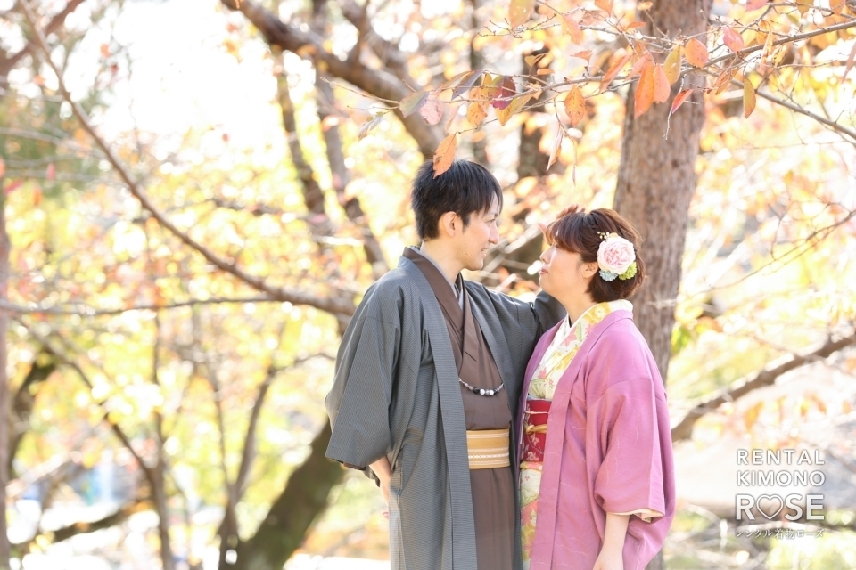 写真：紅葉の京都・高台寺や二年坂にてアンティーク着物でロケ撮影