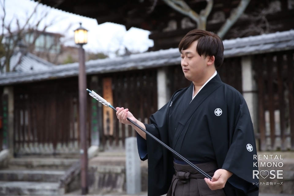 写真：京都・三十三間堂通し矢参加用の袴レンタルの大学生さま