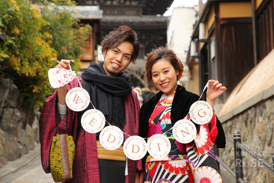 写真：美男美女の新婚ご夫婦で着物姿の京都ロケ撮影