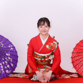 写真：京都の写真スタジオにてお持ち込みの振袖で成人式撮影