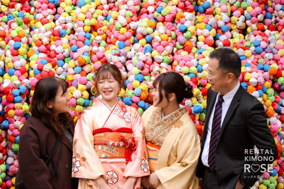 写真：紅葉の京都・高台寺公園でお持込の振袖で成人式前撮り