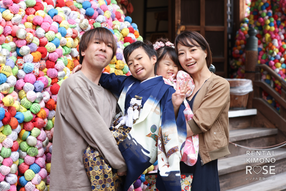 写真：京都・八坂庚申堂と高台寺公園にて７歳と３歳兄妹の七五三ロケーション撮影