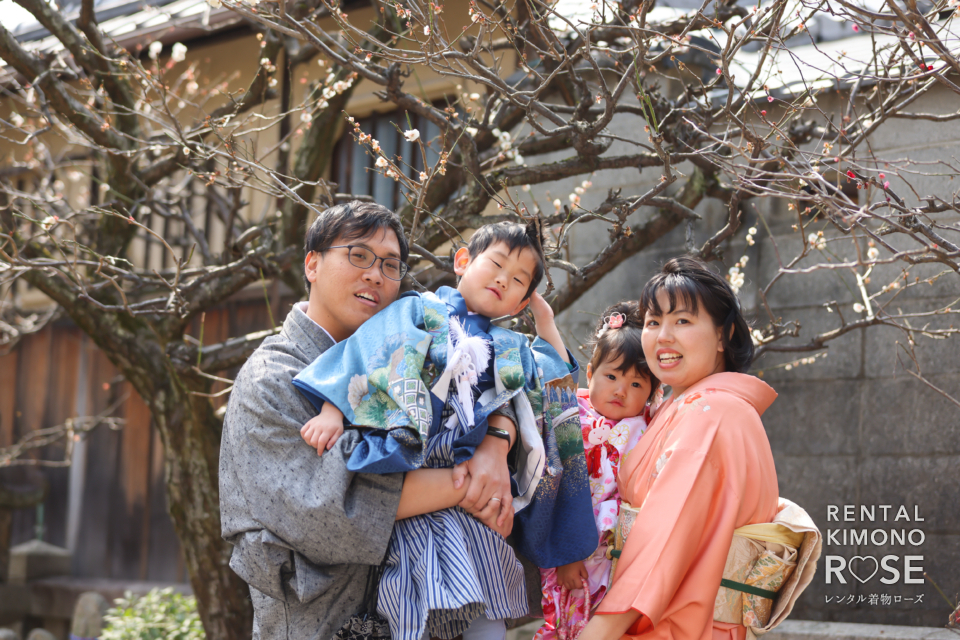 写真：京都・八坂庚申堂と高台寺公園で七五三ご家族着物記念撮影